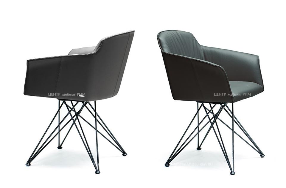 cattelan-italia-modern-metal-base-and-leather-upholstered-shell-swivelling-armchair-flamina-b_01.jpg