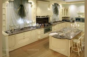 Cadore_-_elite-classic-liberty-corner-kitchen-Marie-Claire-lacquered-avorio-italy_01.jpg