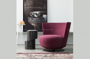 Дизайнерское вращающееся кресло Jammin Large цвета пурпурного цвета фуксия. Alberta Salotti, Италия