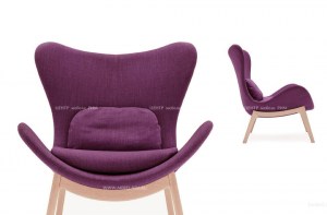 Дизайнерское ушастое кресло пурпурно-баклажанового цвета Lazy. Calligaris, Италия