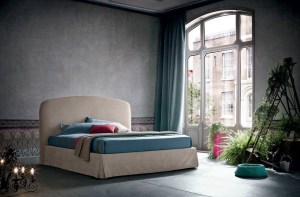 Современная  итальянская кровать Vern FELIS