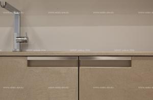 Aster_Cucine_modern-kitchen-Noblesse-cemento-tortora-and-laccato-true-tortora-lucido_04.jpg