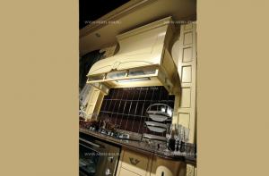 Cadore_-_elite-classic-liberty-corner-kitchen-Marie-Claire-lacquered-avorio-italy_02.jpg