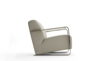 alberta-salotti_-_designer-armchair-with-metal-armrests-elle_01
