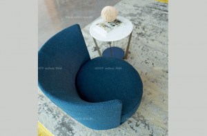 Дизайнерское вращающееся кресло Jammin Large синего цвета. Alberta Salotti, Италия