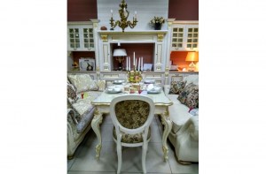 Элитная белая итальянская кухня Royal, классическая угловая композиция из наличия. Распродажа