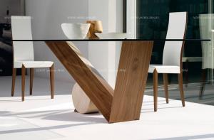 cattelan-italia-designer-glass-rectangular-fixed-table-valentino-italy_03.jpg
