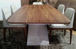 Дизайнерский прямоугольный стол Tokyo с фиксированной деревянной столешницей. Tonin Casa, Италия